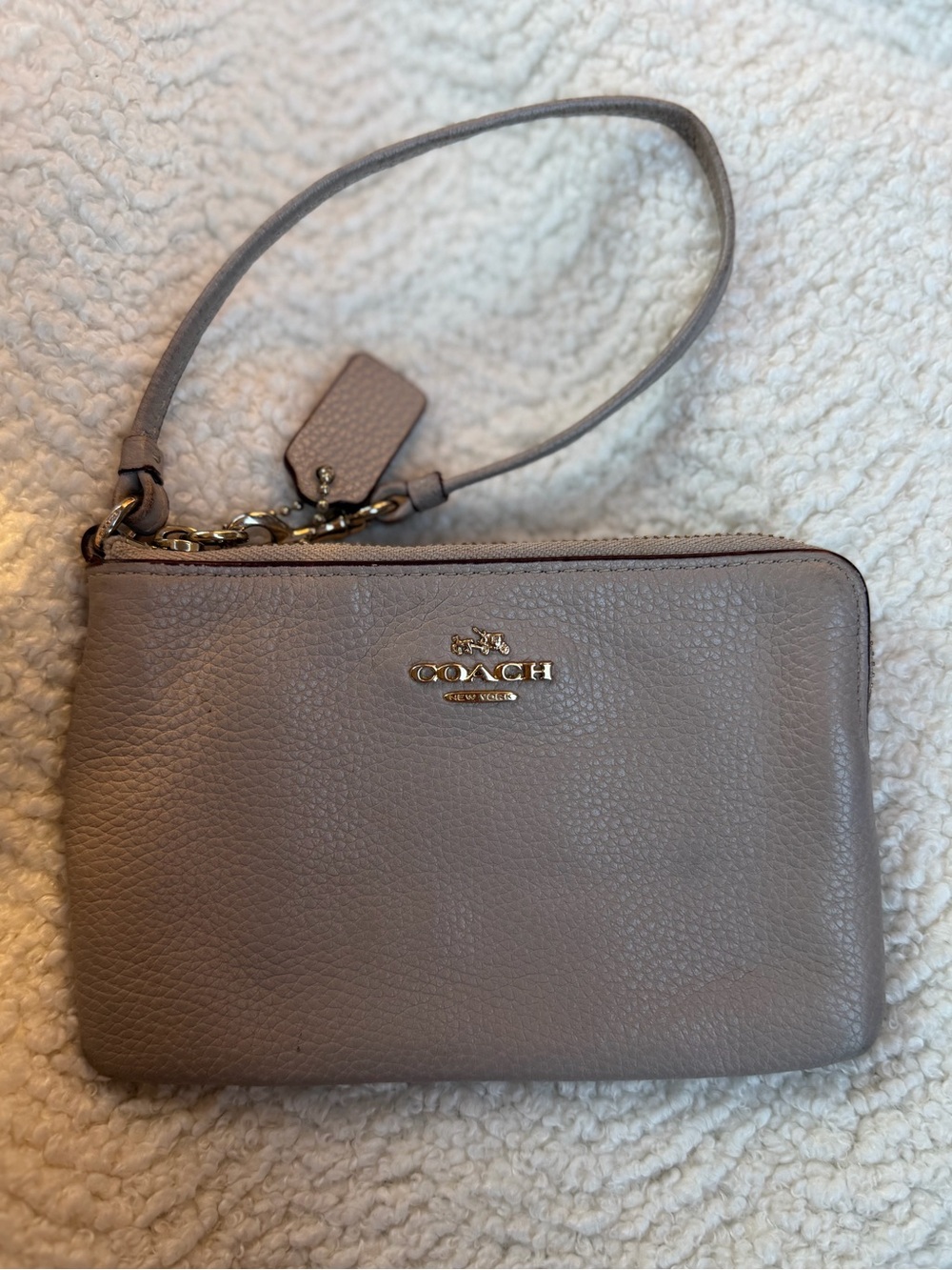 COACH Pebbled Leather Wristlet in Taupe Gray